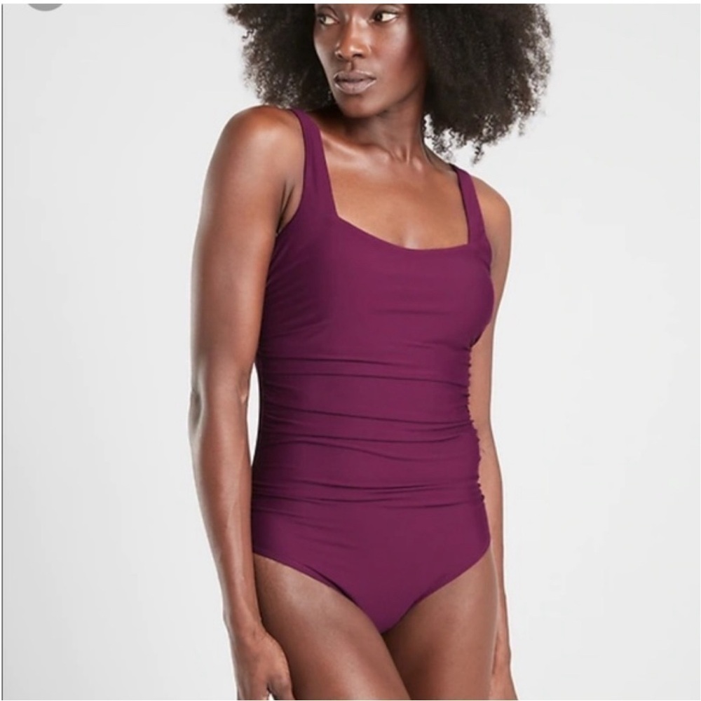 Athleta Square Neck One Piece Swimsuit in Velvet Plum. Size XXS